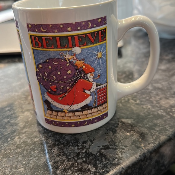 Mary Engelbreit believe Santa mug in perfect condition - Picture 2 of 2